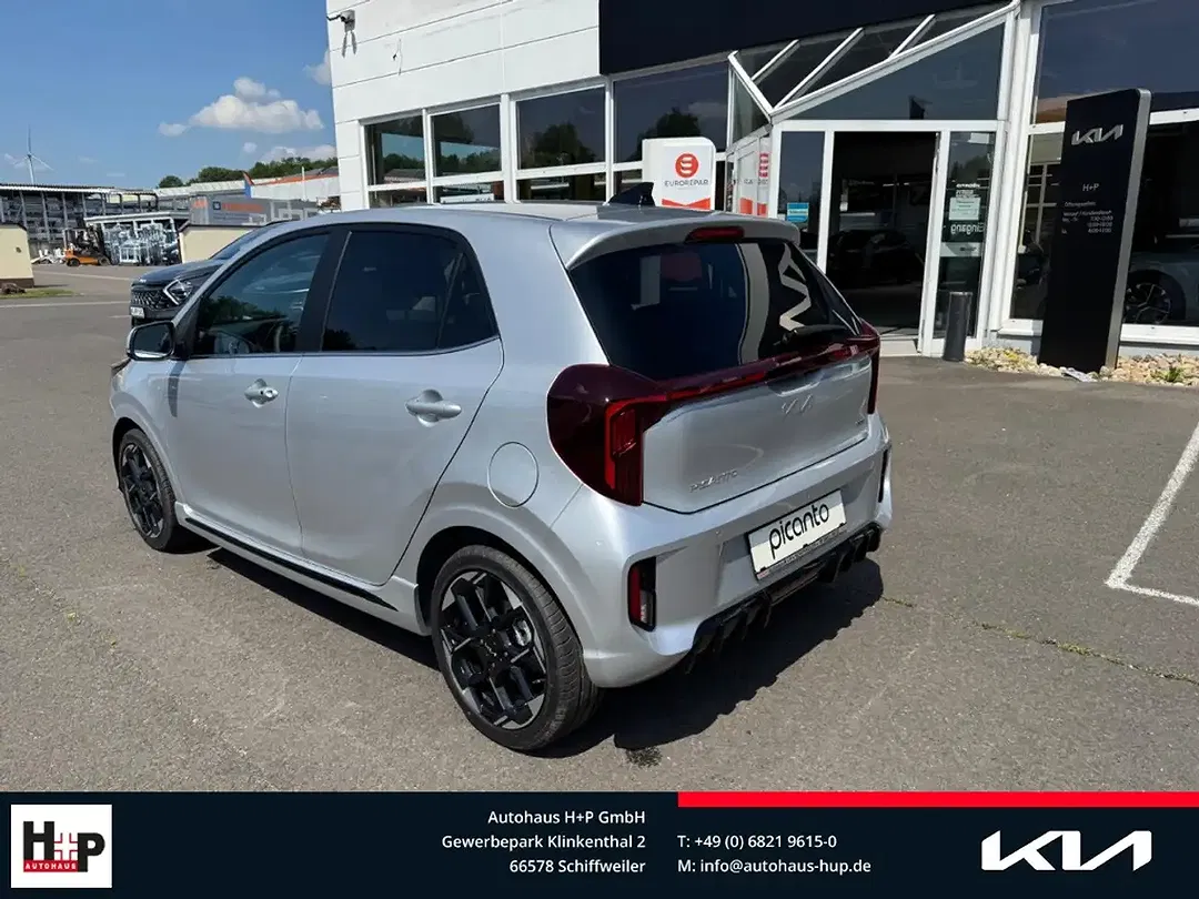 Kia Picanto - Thumbnail 3