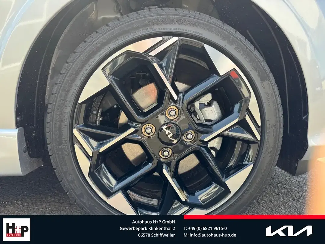 Kia Picanto - Thumbnail 7