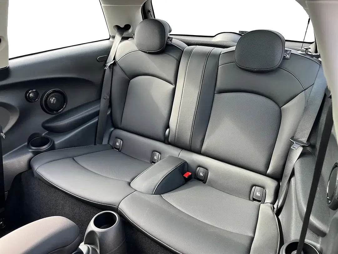 MINI Cooper SE - Thumbnail 8