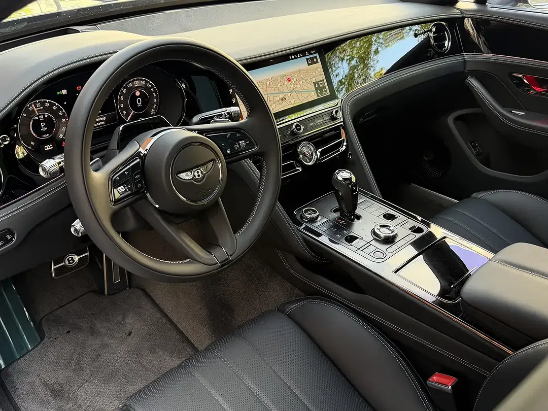 Bentley Flying Spur - Thumbnail 14
