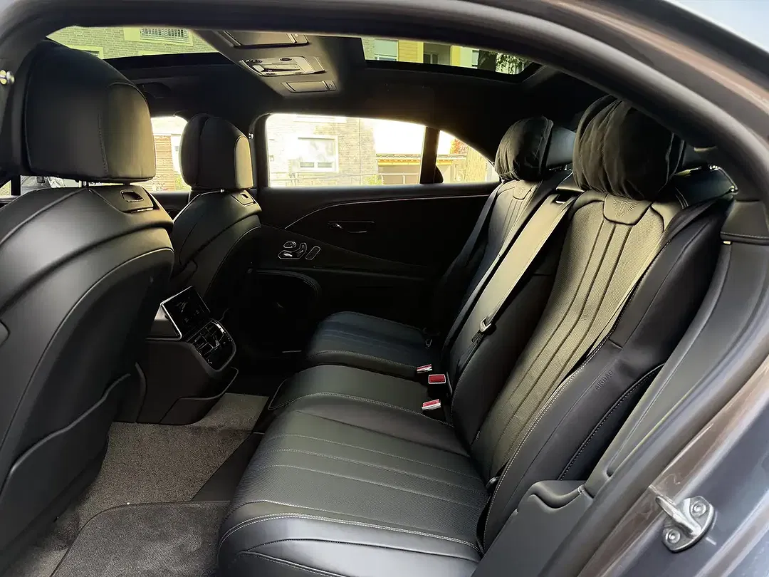 Bentley Flying Spur - Thumbnail 15