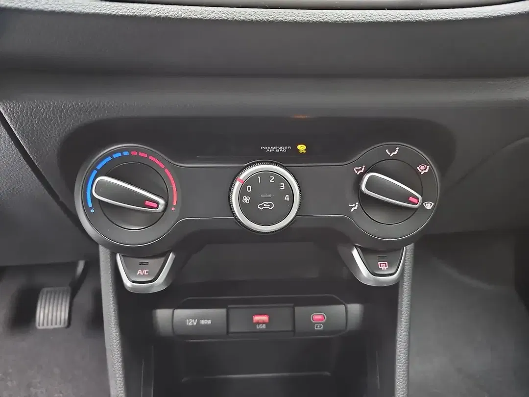 Kia Picanto - Thumbnail 11