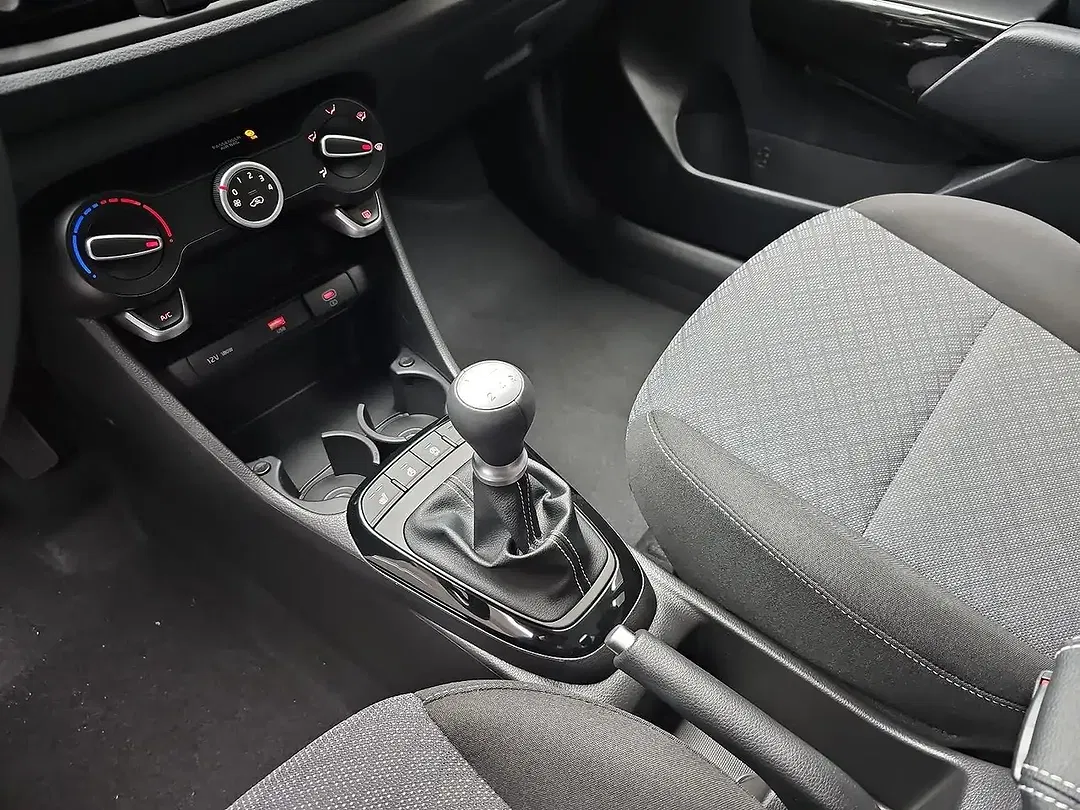Kia Picanto - Thumbnail 12