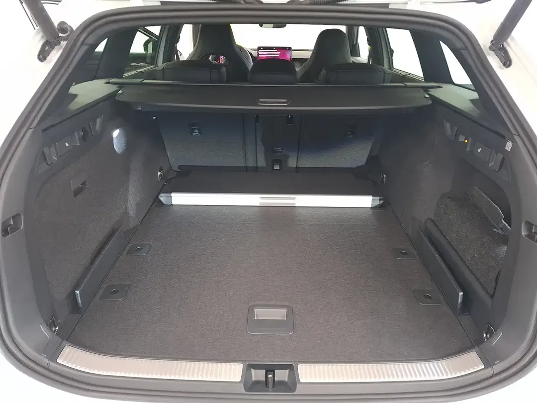 Skoda Superb - Thumbnail 14