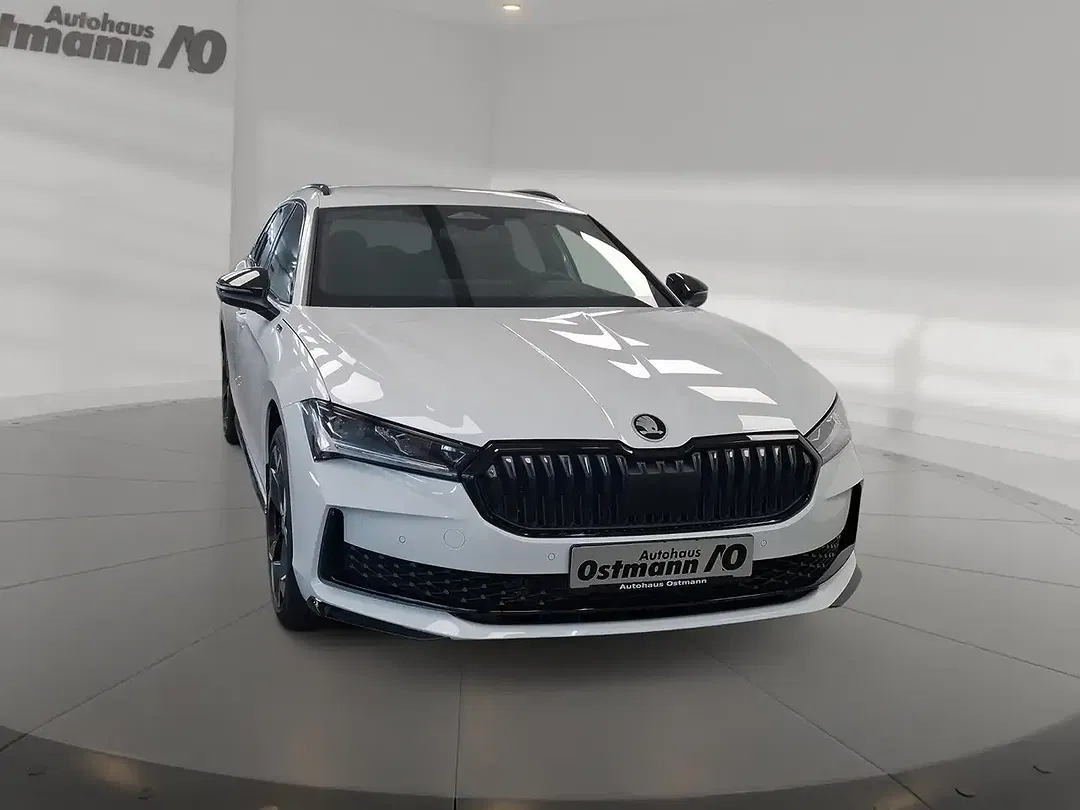 Skoda Superb - Thumbnail 4