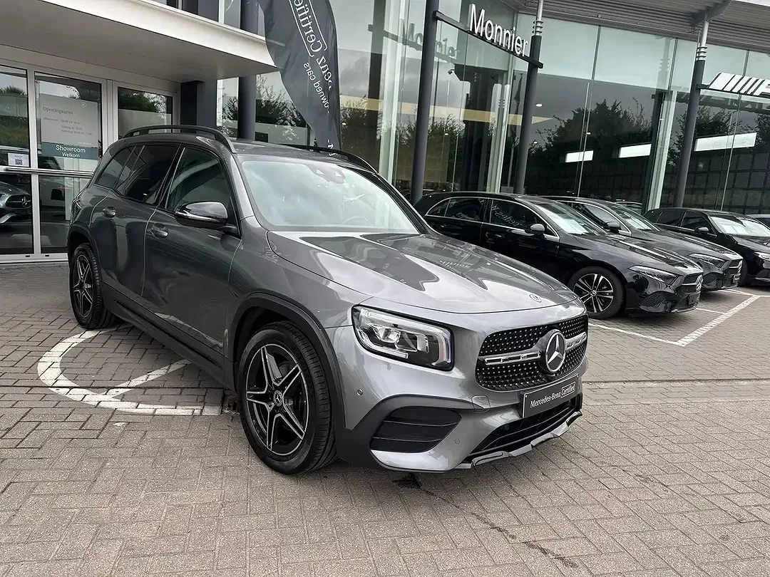 Mercedes-Benz GLB 200 - Thumbnail 5