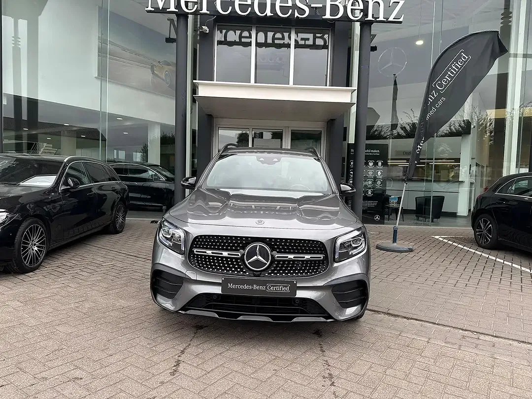 Mercedes-Benz GLB 200 - Thumbnail 6