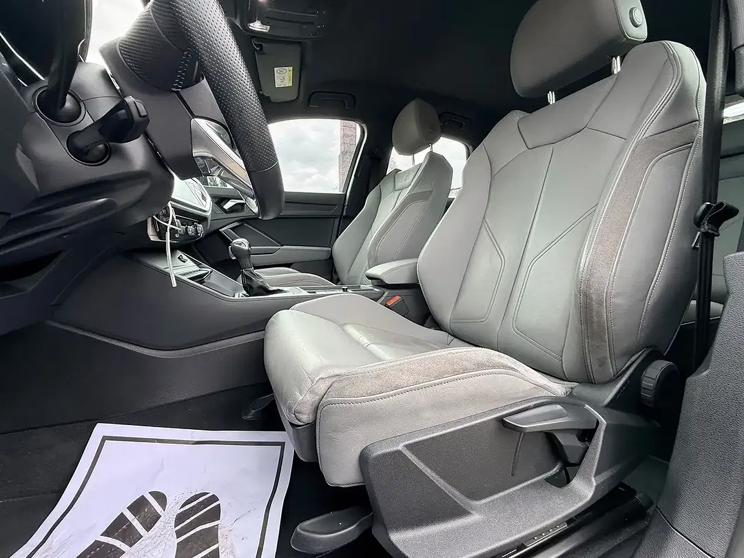 Audi Q3 - Thumbnail 10