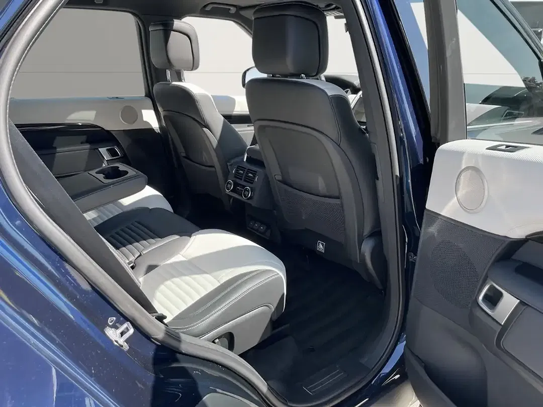 Land Rover Discovery - Thumbnail 15