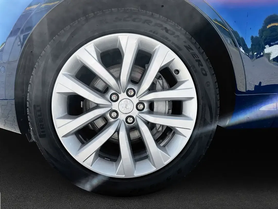 Land Rover Discovery - Thumbnail 7