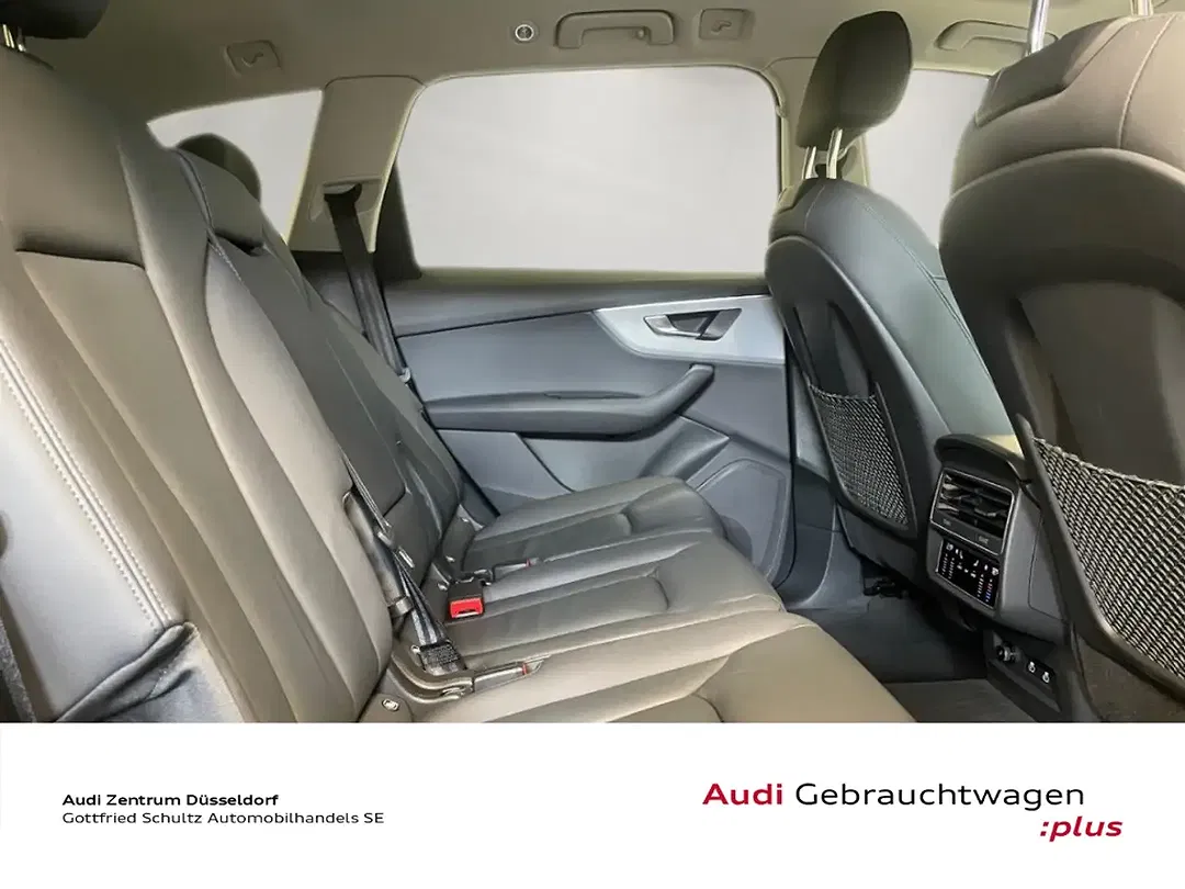 Audi Q7 - Thumbnail 8