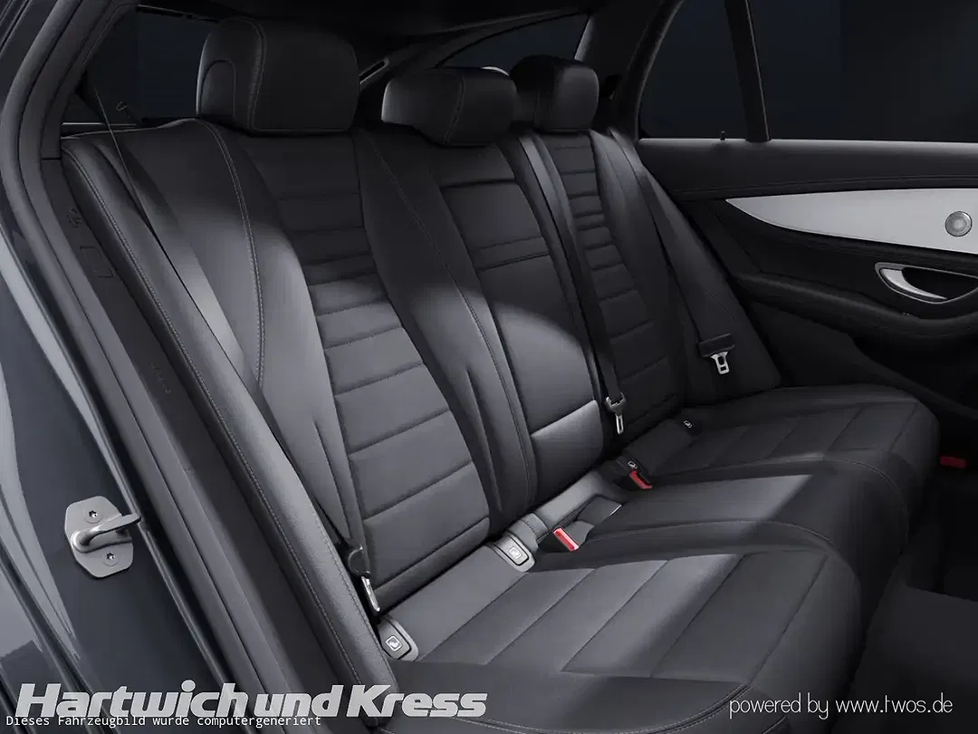 Mercedes-Benz E 220 - Thumbnail 10