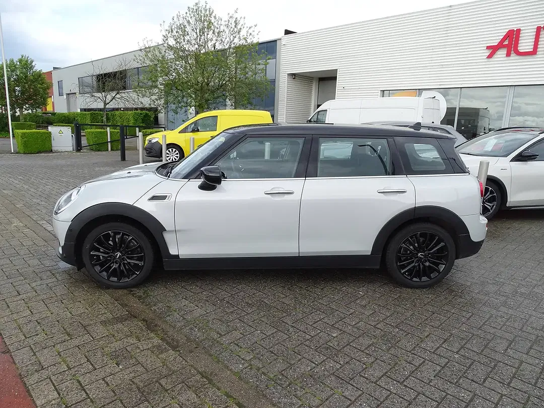 MINI Cooper Clubman - Thumbnail 3