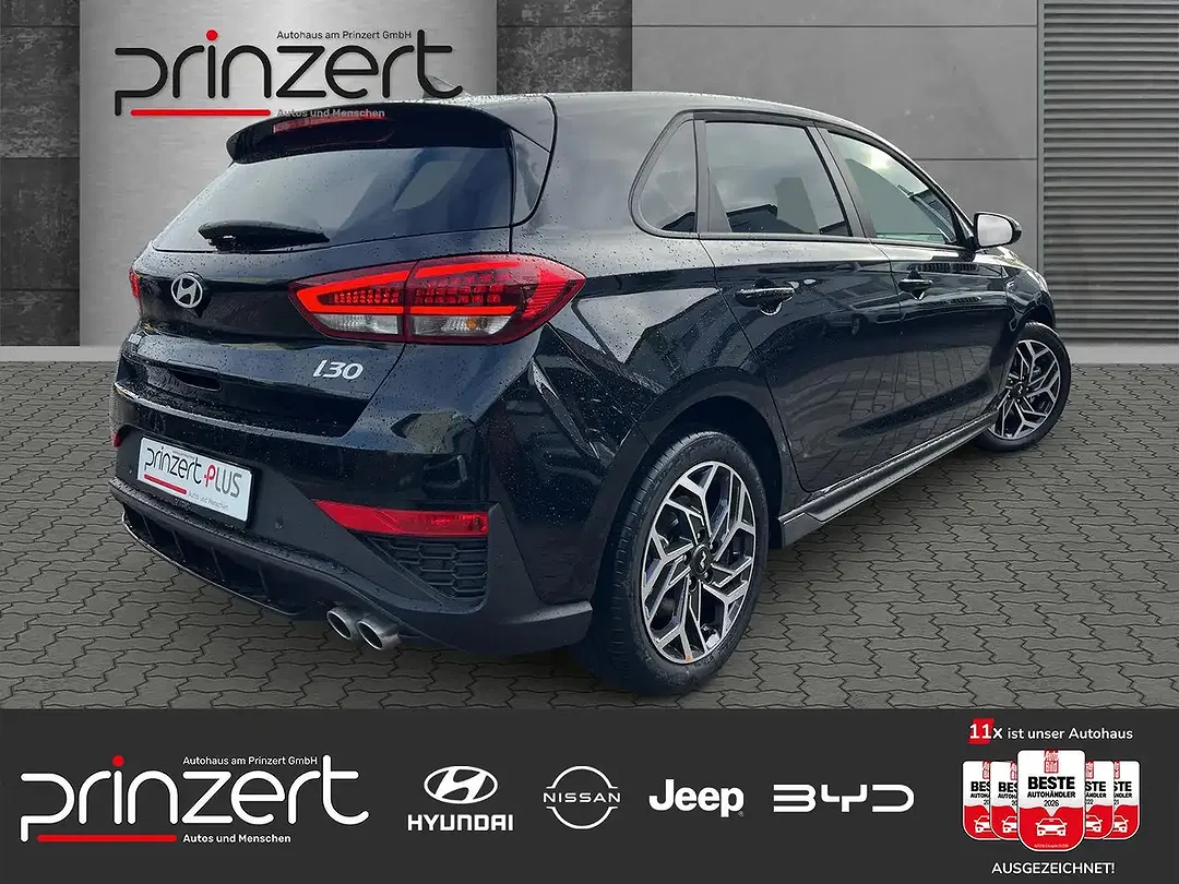 Hyundai i30 - Thumbnail 3