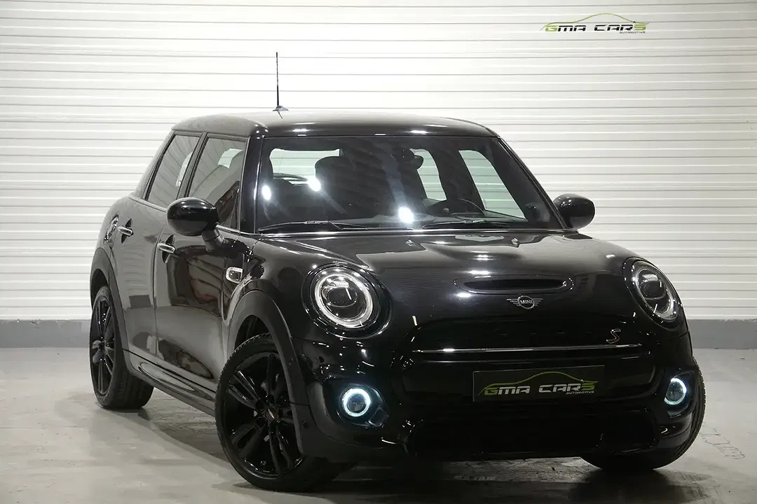 MINI Cooper S - Thumbnail 3