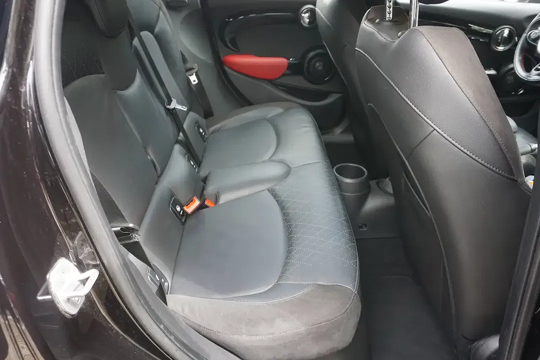 MINI Cooper S - Thumbnail 9