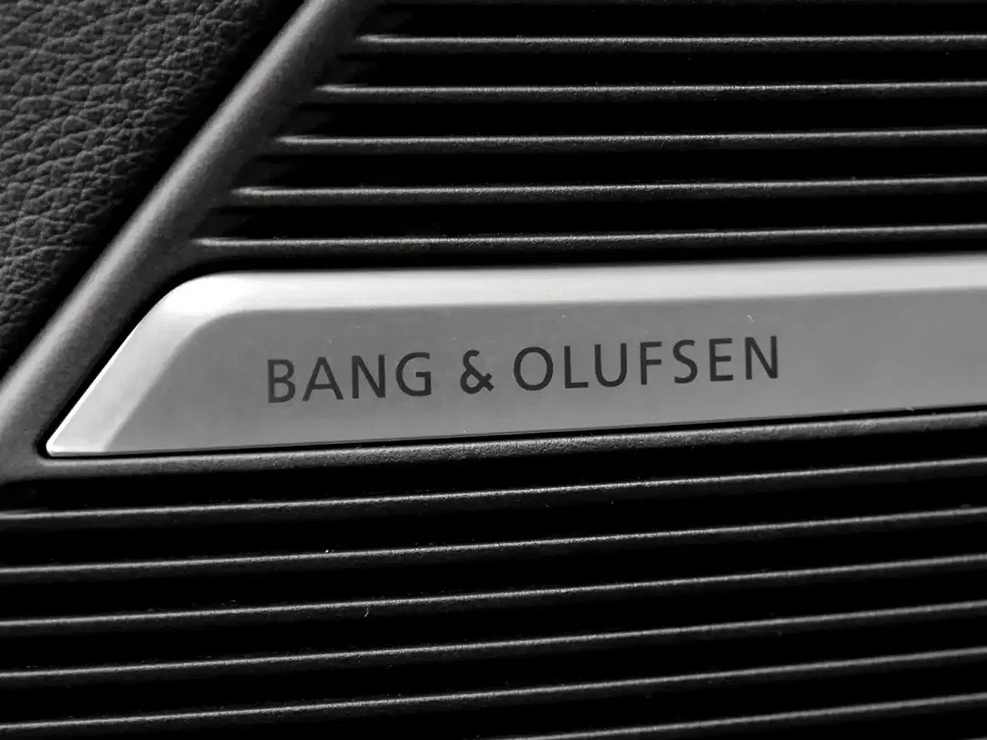 Audi Q7 - Thumbnail 11