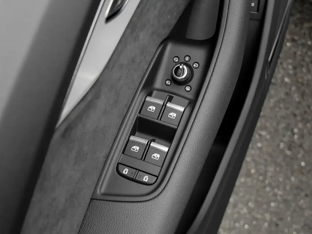 Audi Q7 - Thumbnail 14