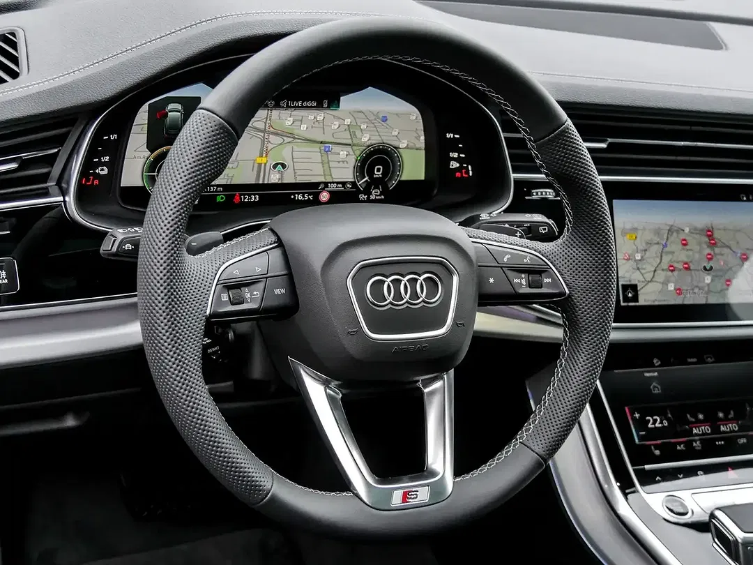 Audi Q7 - Thumbnail 8