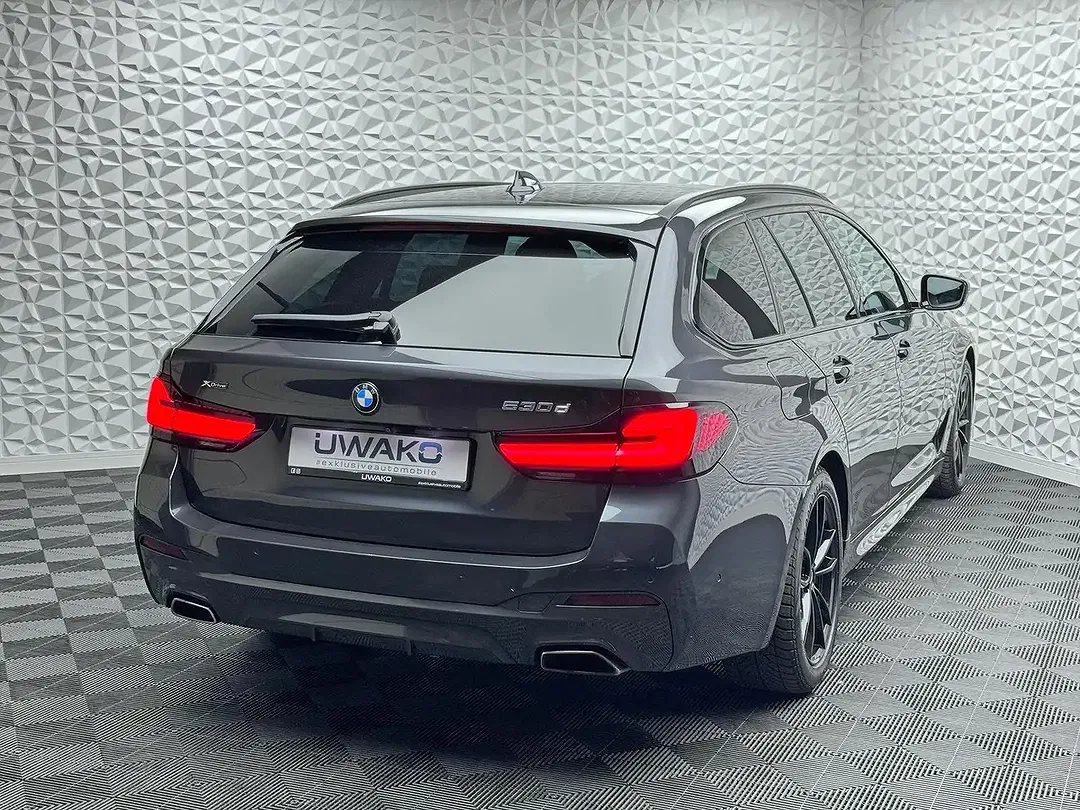 BMW 530 - Thumbnail 3
