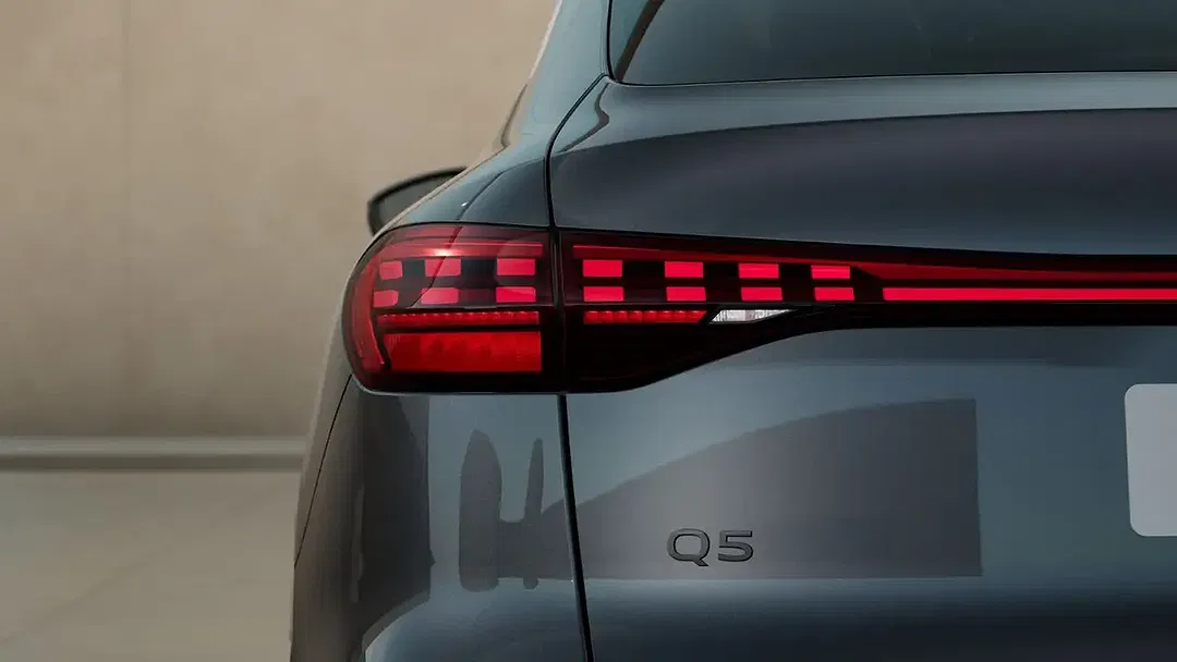 Audi Q5 - Thumbnail 10
