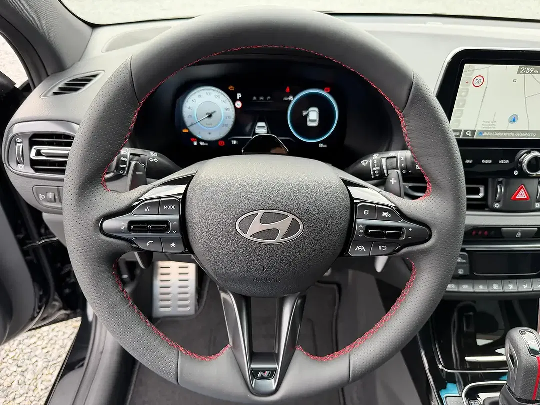 Hyundai i30 - Thumbnail 11