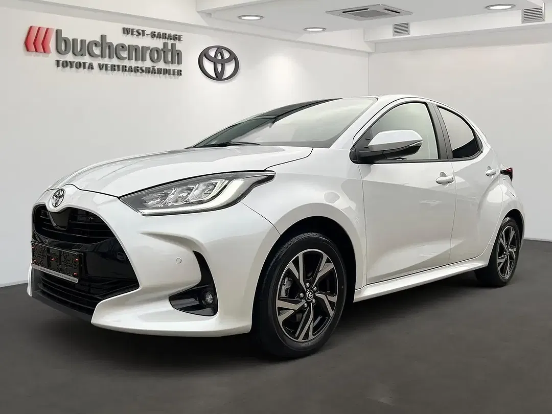 Toyota Yaris - Thumbnail 1