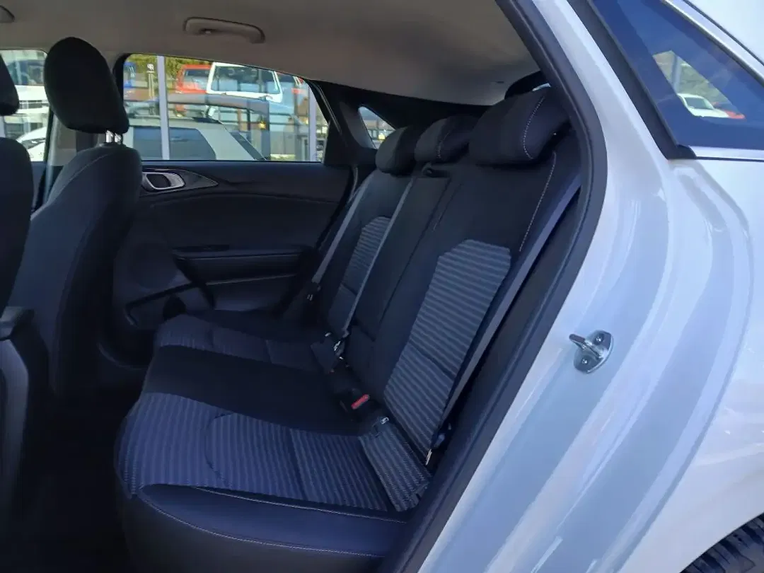 Kia Ceed / cee'd - Thumbnail 11