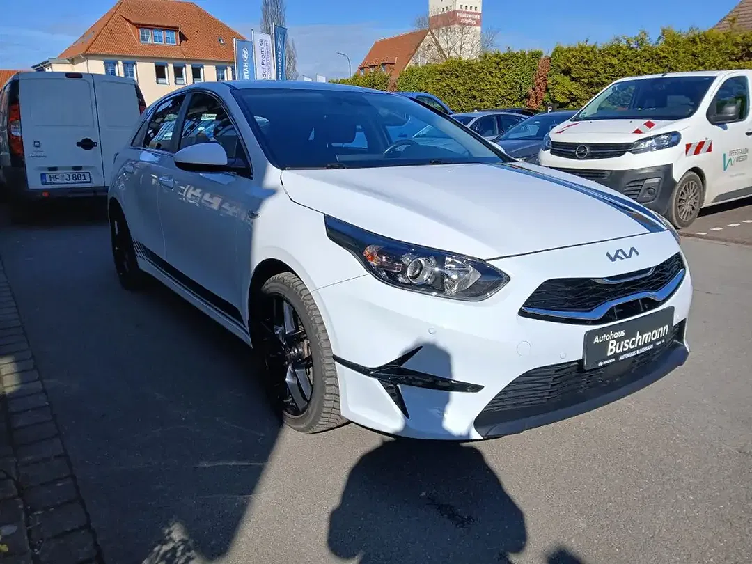 Kia Ceed / cee'd - Thumbnail 5