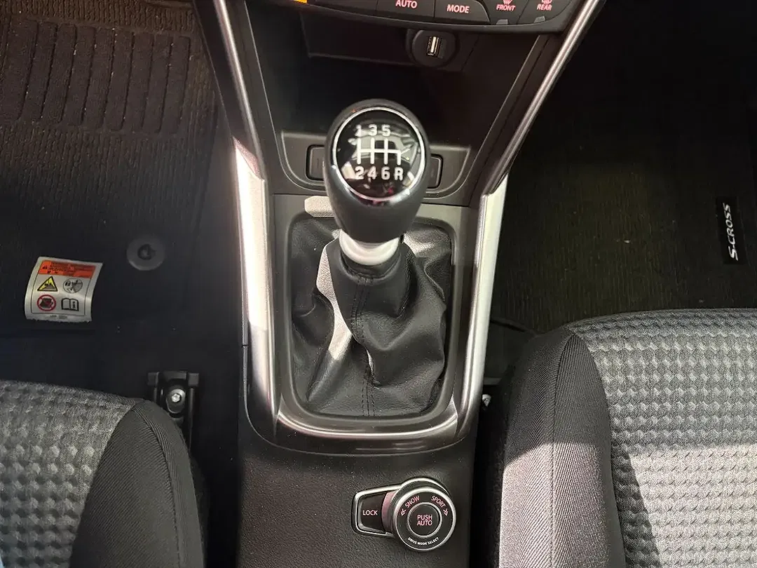 Suzuki S-Cross - Thumbnail 10