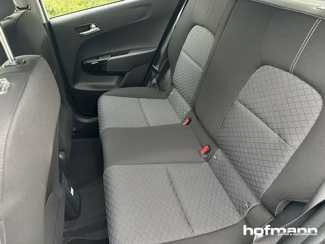Kia Picanto - Thumbnail 6