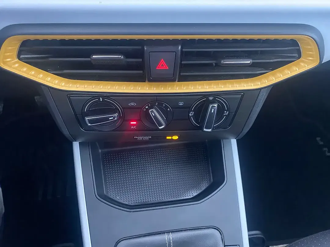 SEAT Arona - Thumbnail 27