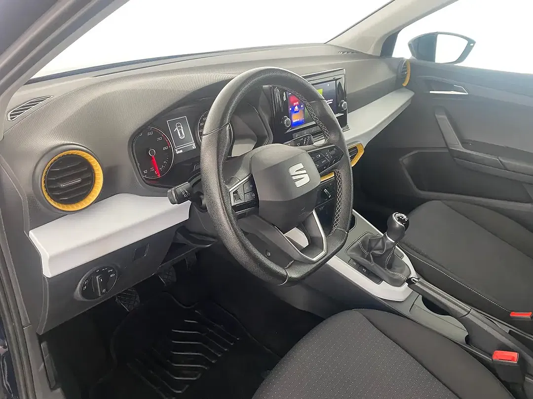 SEAT Arona - Thumbnail 8