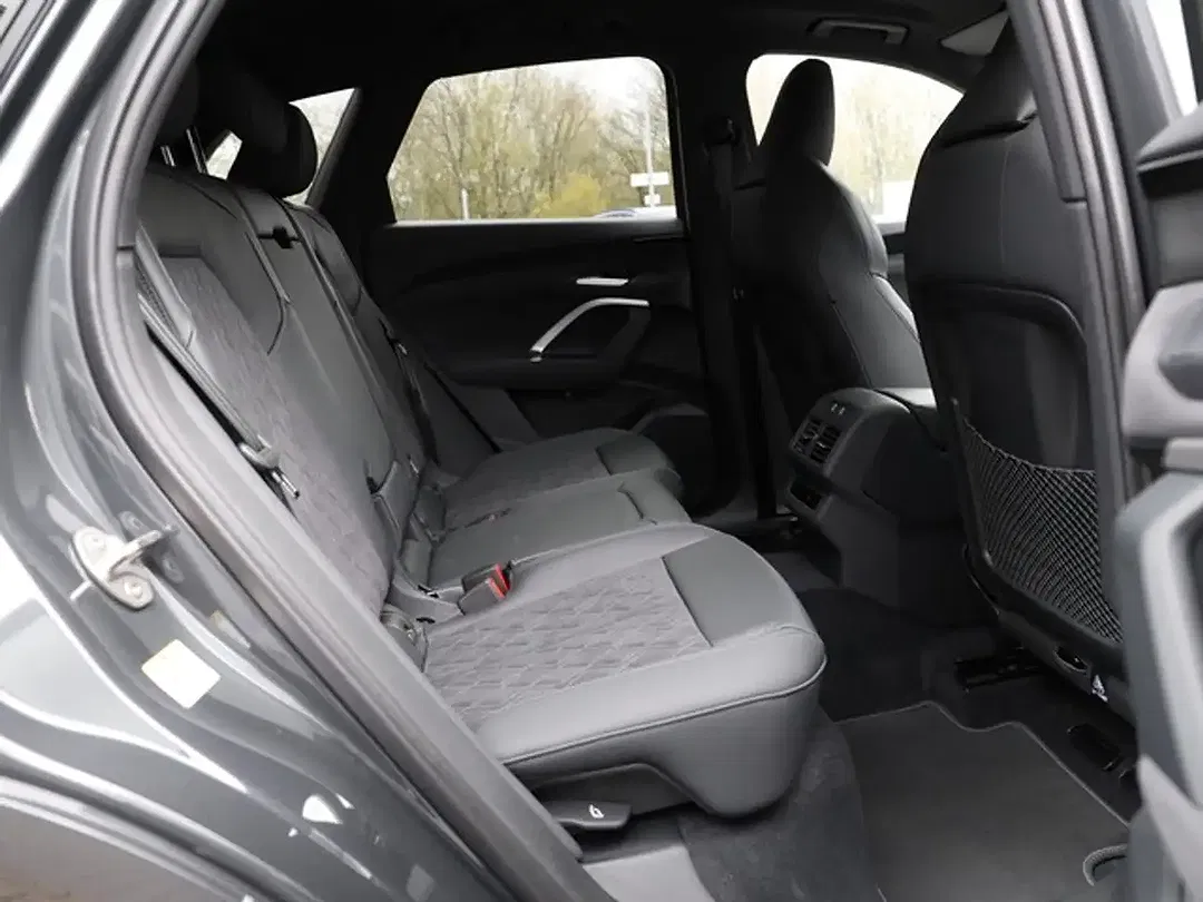 Audi Q5 - Thumbnail 4