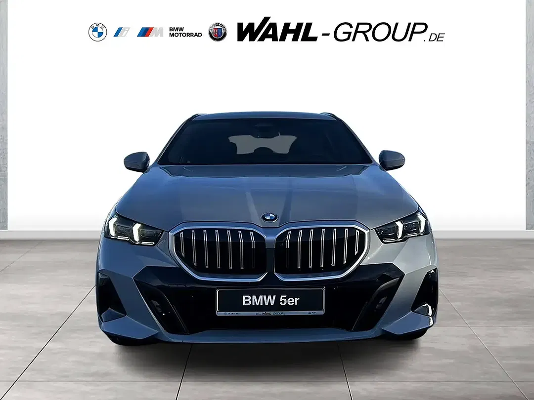 BMW 520 - Thumbnail 6