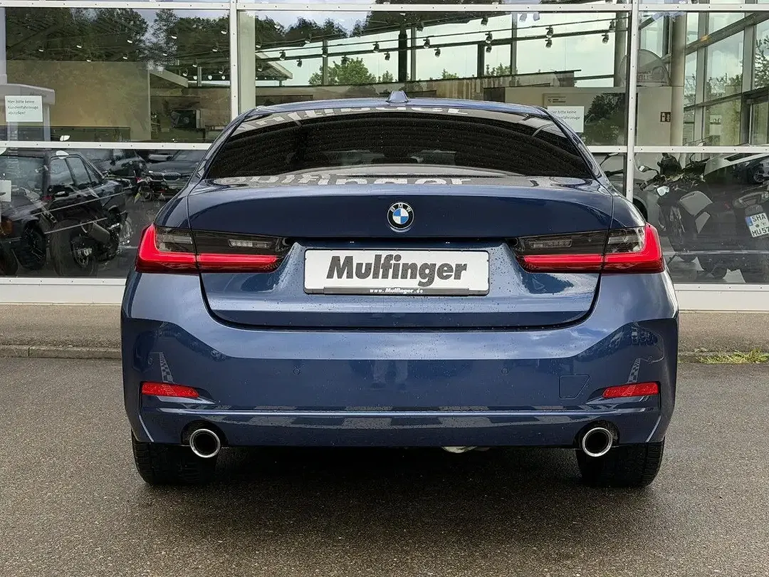 BMW 318 - Thumbnail 6