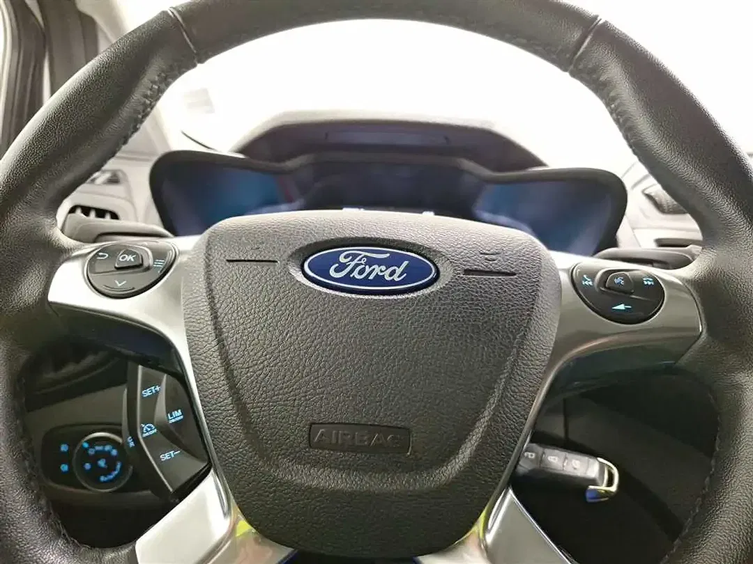 Ford Transit - Thumbnail 28