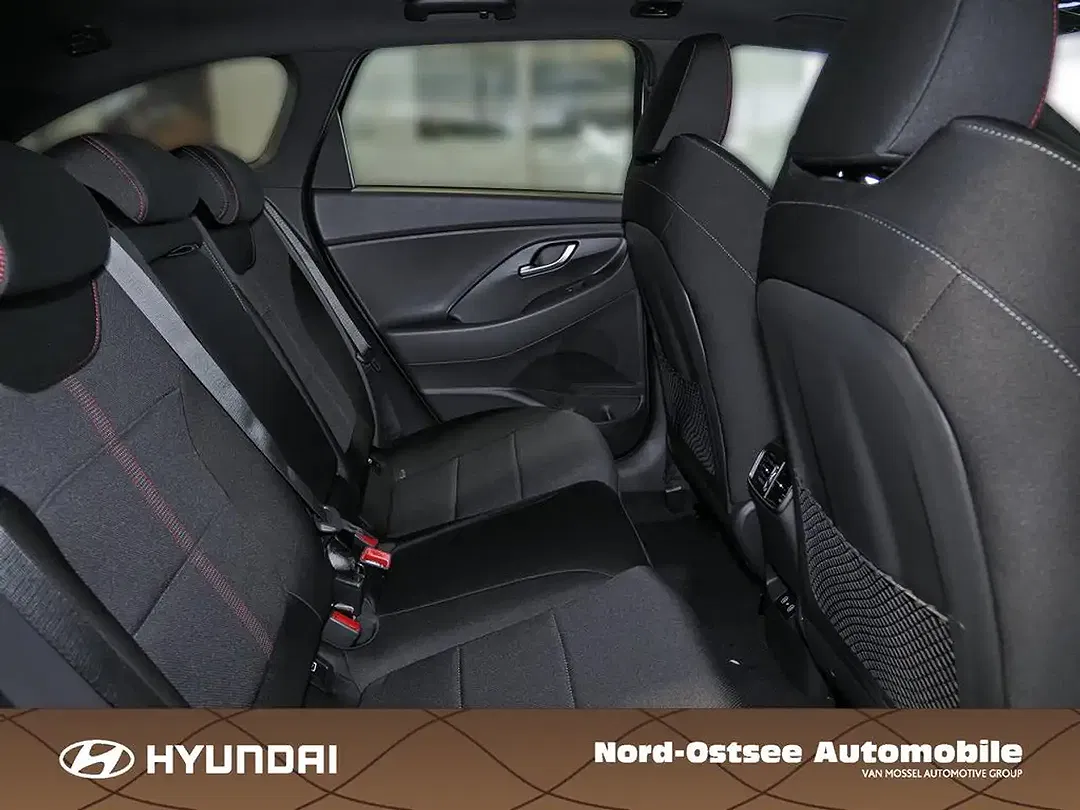 Hyundai i30 - Thumbnail 12