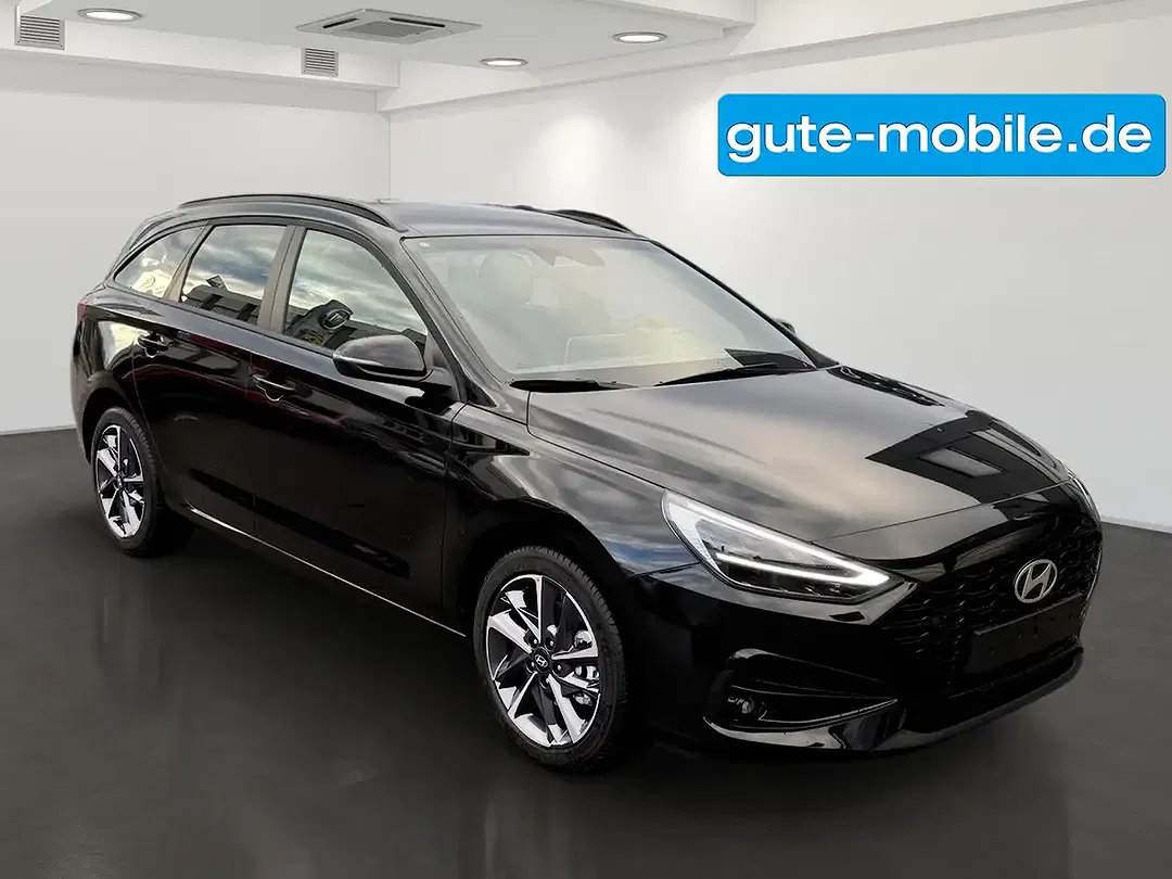 Hyundai i30 - Thumbnail 2