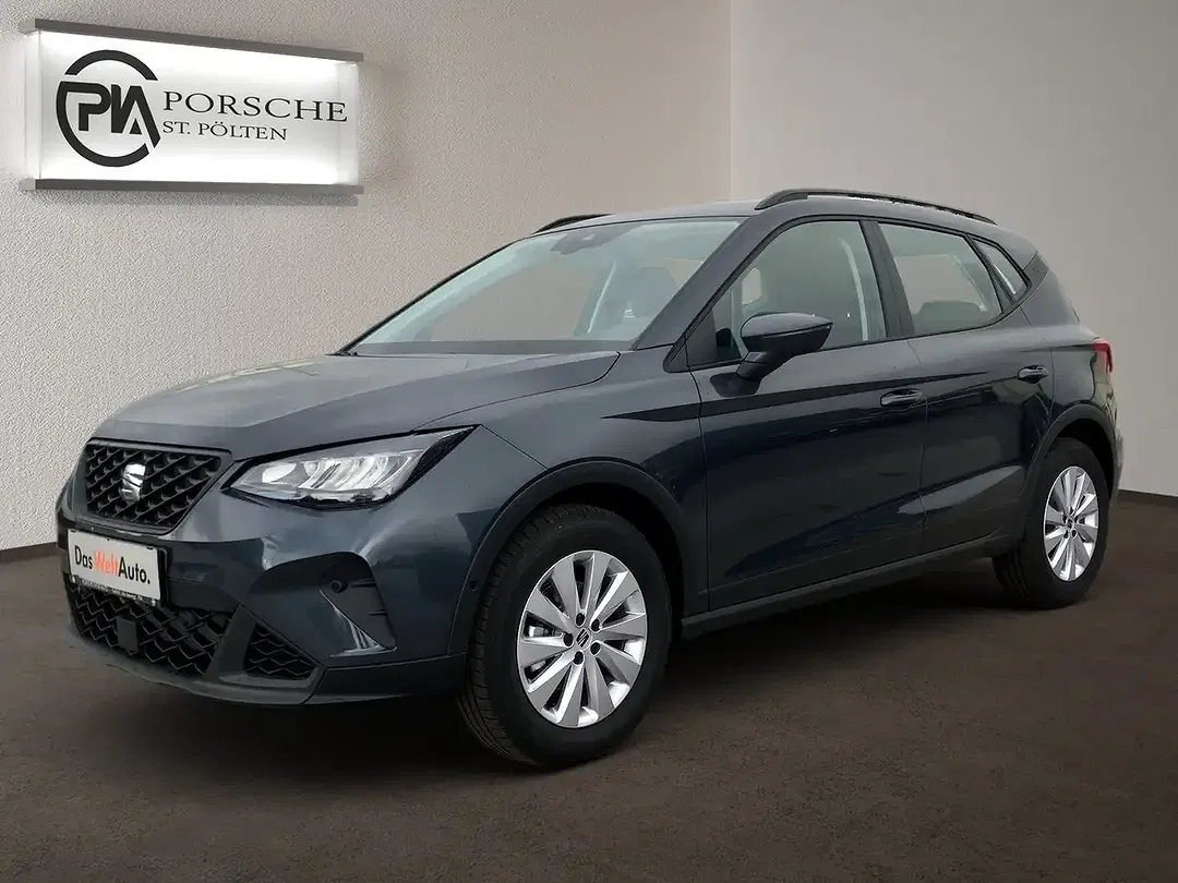 SEAT Arona - Thumbnail 2