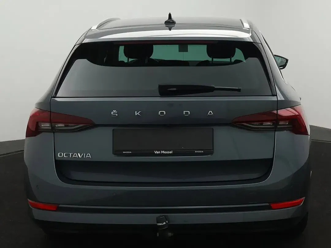 Skoda Octavia - Thumbnail 4