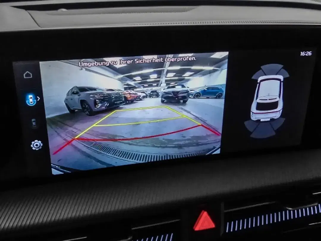 Kia EV6 - Thumbnail 8