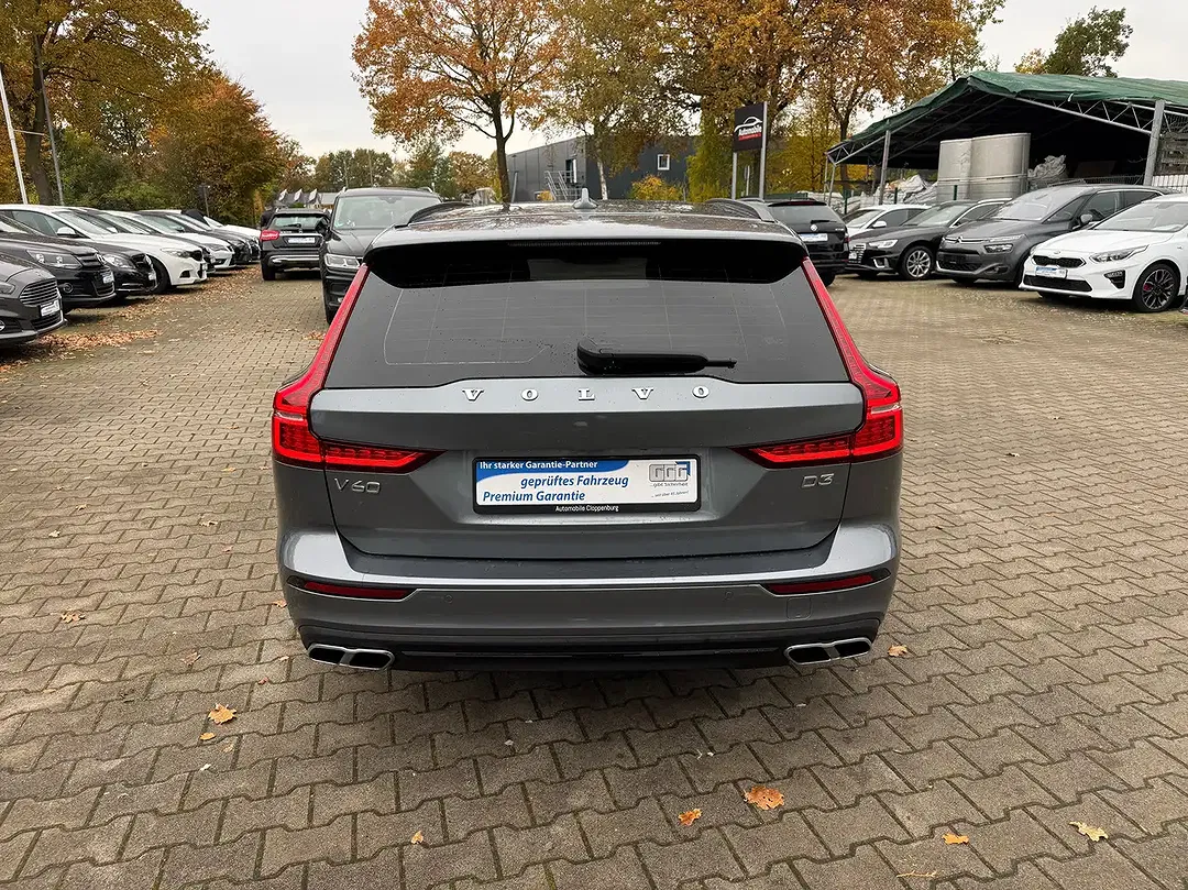 Volvo V60 - Thumbnail 4