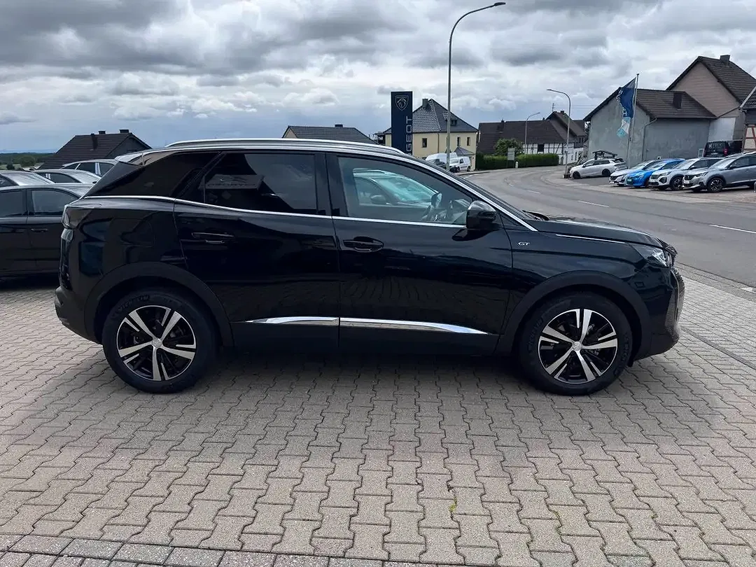 Peugeot 3008 - Thumbnail 4