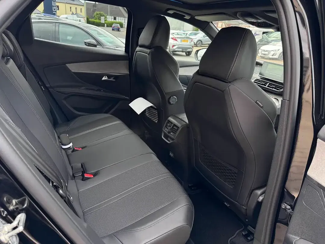Peugeot 3008 - Thumbnail 7