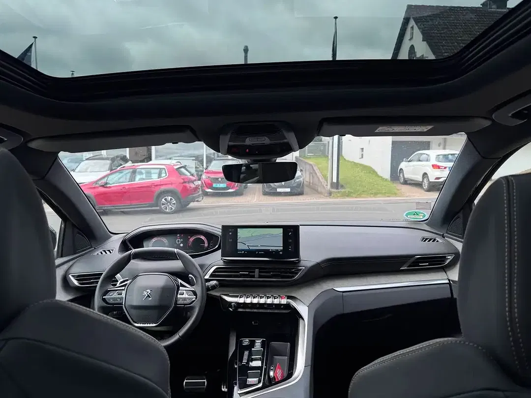 Peugeot 3008 - Thumbnail 8