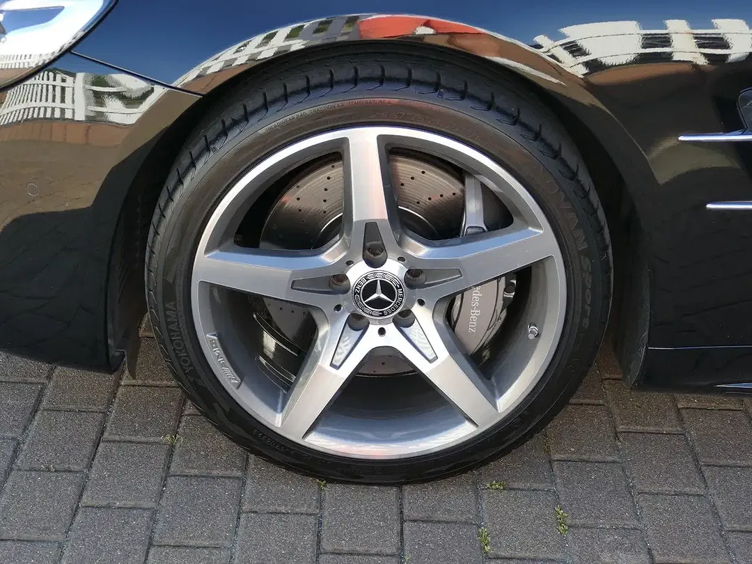 Mercedes-Benz SL 500 - Thumbnail 10