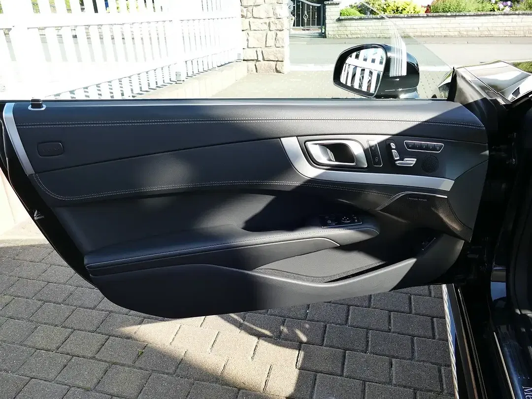 Mercedes-Benz SL 500 - Thumbnail 11