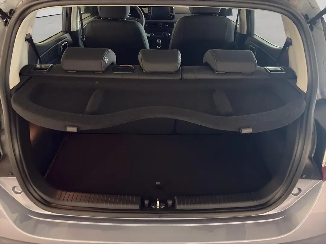 Hyundai i10 - Thumbnail 7