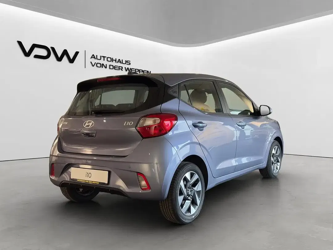 Hyundai i10 - Thumbnail 8
